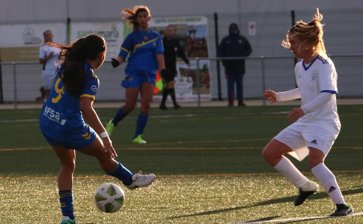 Un instante de un partido del Olímpico.