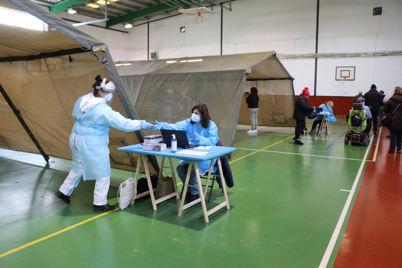 La zona básica de salud de Sahagún cumple con la llamada de Atención Primaria para detectar coronavirus.
