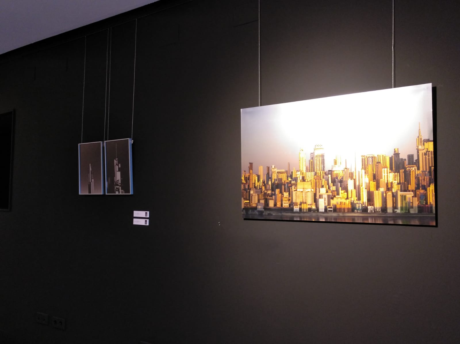 Maqueta elaborada con materiales industriales reciclados