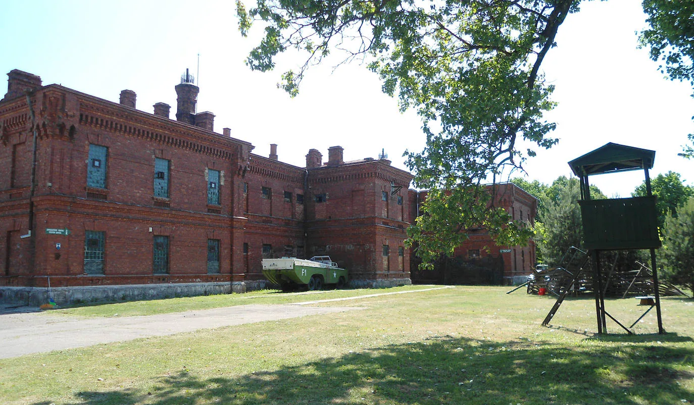 6.- Karosta (Liepaja, Letonia) | Karosta funcionó como cárcel militar hasta hace pocos años (1997). Ahora es un museo interactivo. Aún se puede sentir la fuerza y crudeza de los interrogatorios del KGB. 