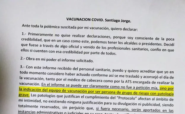 El alcalde de Chozas y la enfermera que le vacunó se defienden: «No existe motivo que justifique mi dimisión»