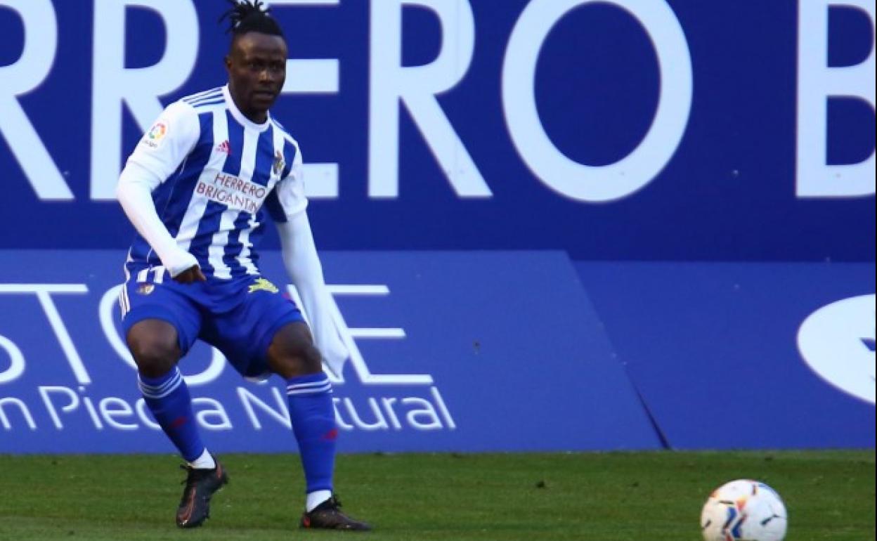 Moussa Sidibé, en un partido de la Deportiva.