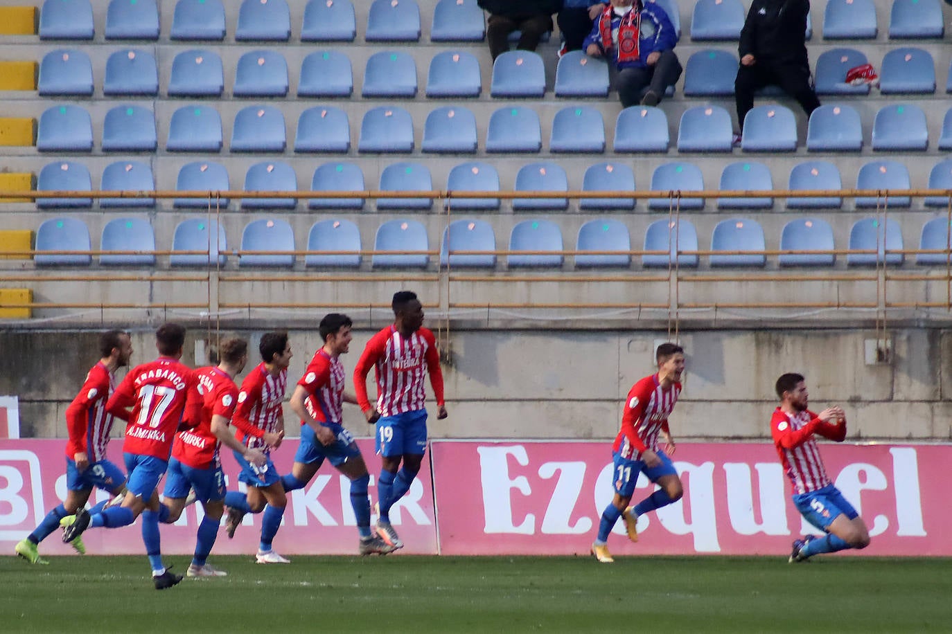 Fotos: Las imágenes del Cultural-Sporting B