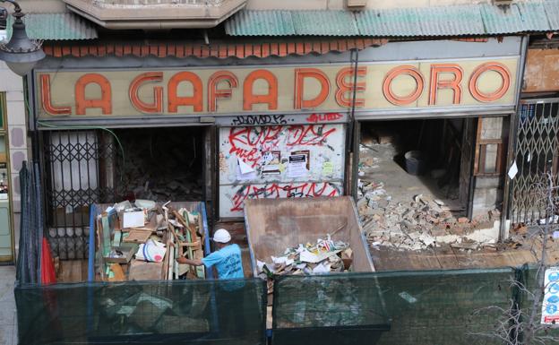 Imagen de las obras en 'La gafa de oro'.