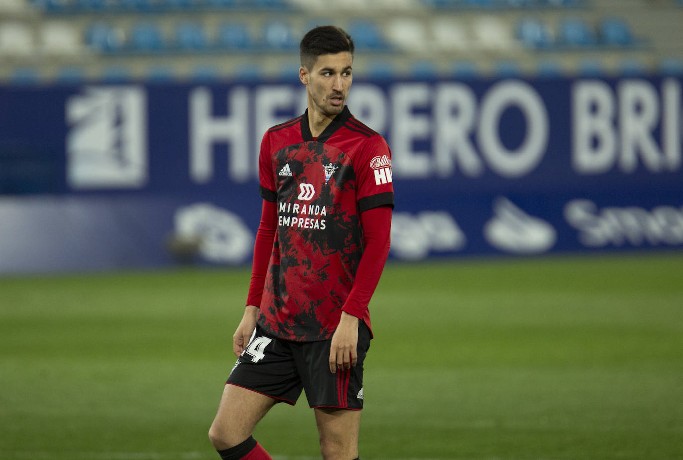 Fotos: Las imágenes del partido entre Deportiva y Mirandés