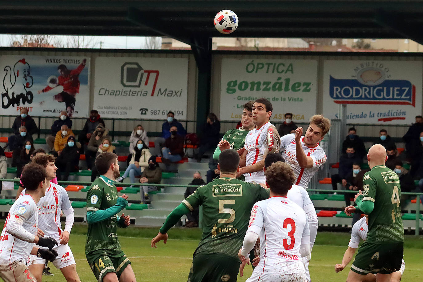 Fotos: Derbi entre Atlético Astorga y Júpiter