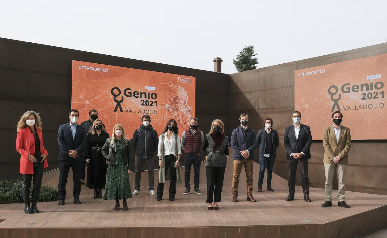 Imagen de los miembros del jurado de los Premios Genio. 