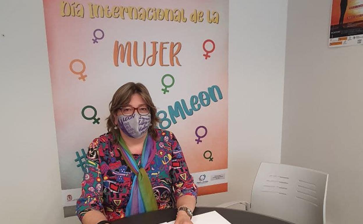 La concejala de Igualdad, Angelica Cabado, presenta el programa del Ayuntamiento para este 8M.