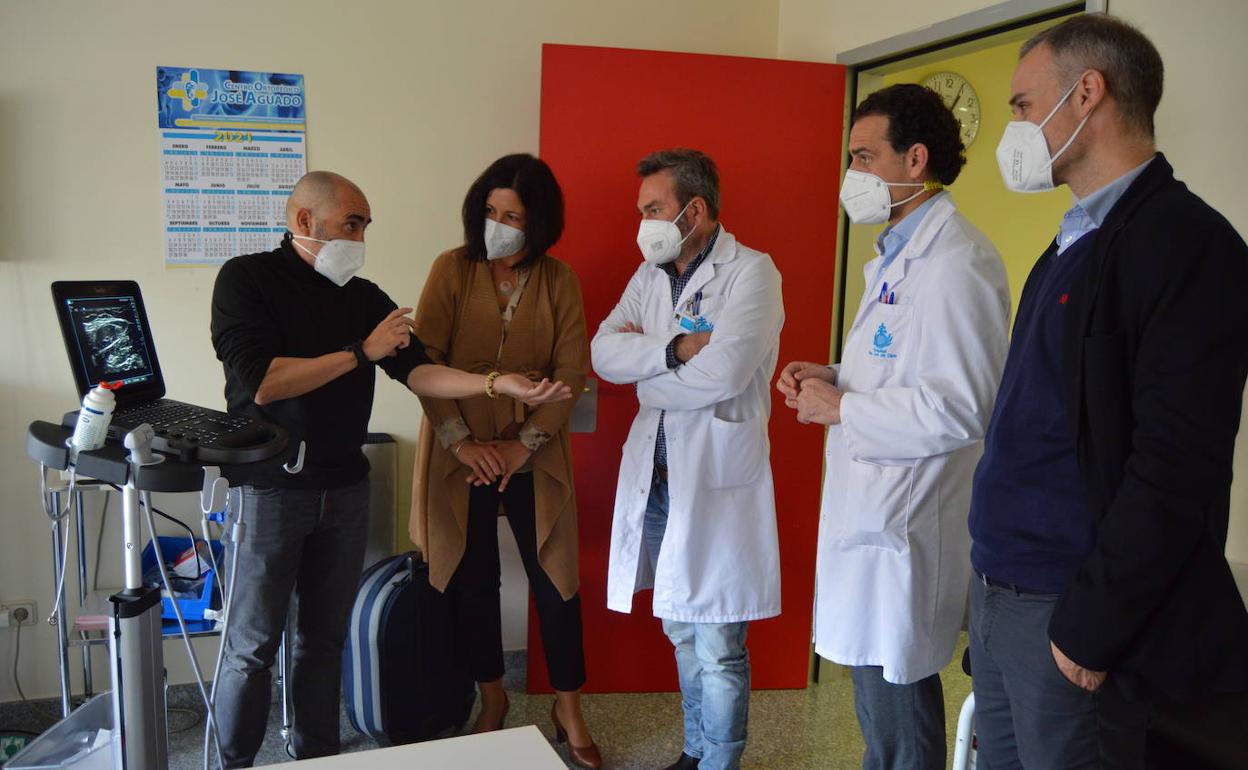 Visita de los investigadores de la Fundación San Juan de Dios al Hospital.