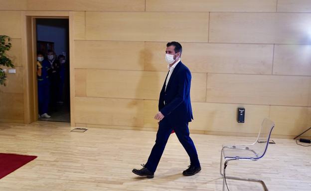 La moción de censura debe pasar por la Mesa de las Cortes, cuya próxima reunión está prevista el 19 de marzo