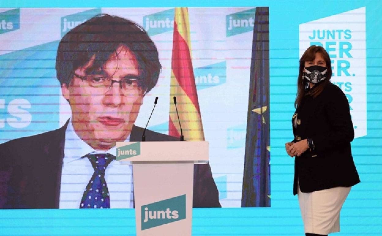 Carles Puigdemont y Laura Borràs. 