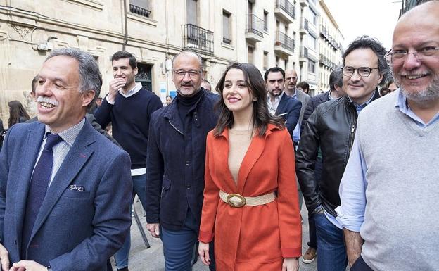 Inés Arrimadas junto a Francisco Igea y Luis Fuentes, en una imagen de archivo.