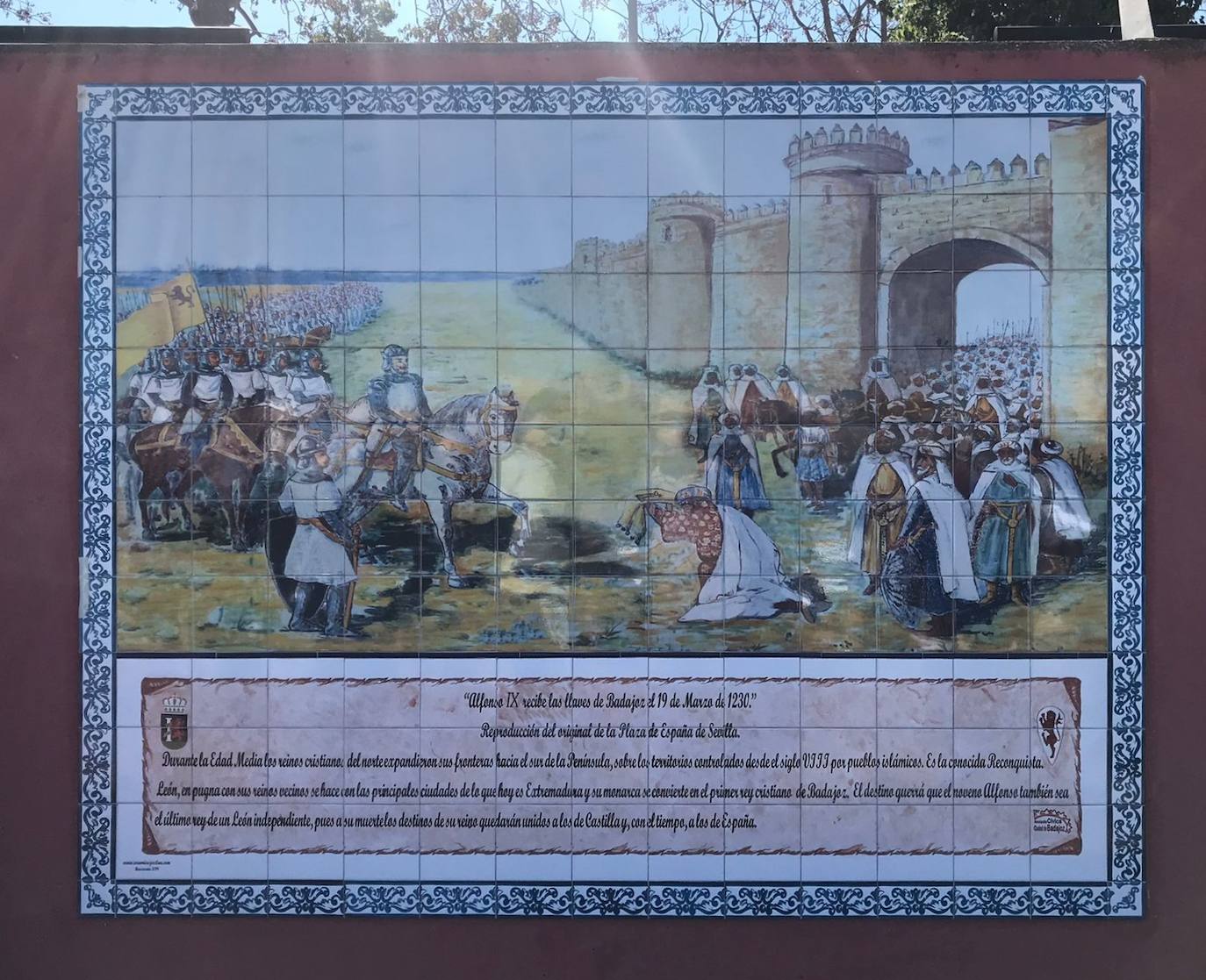 Fotos: Badajoz inaugura un mural en honor a Alfonso IX