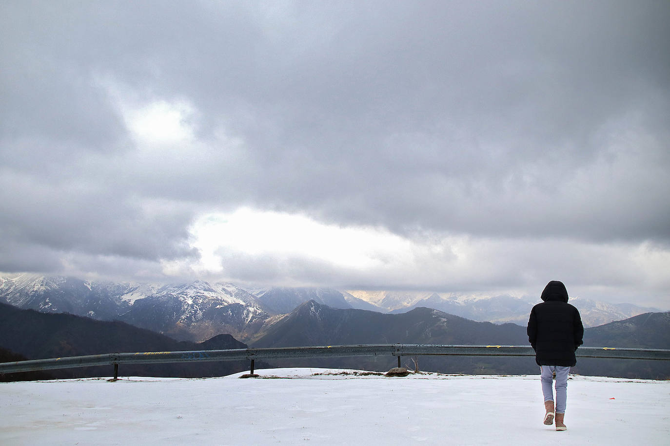 Fotos: Nieve en la montaña leonesa