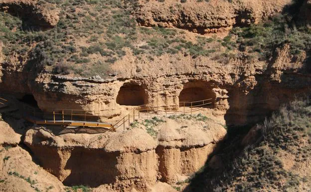 Galería. Las Cuevas Menudas de Villasabariego datan de la Alta Edad Media.