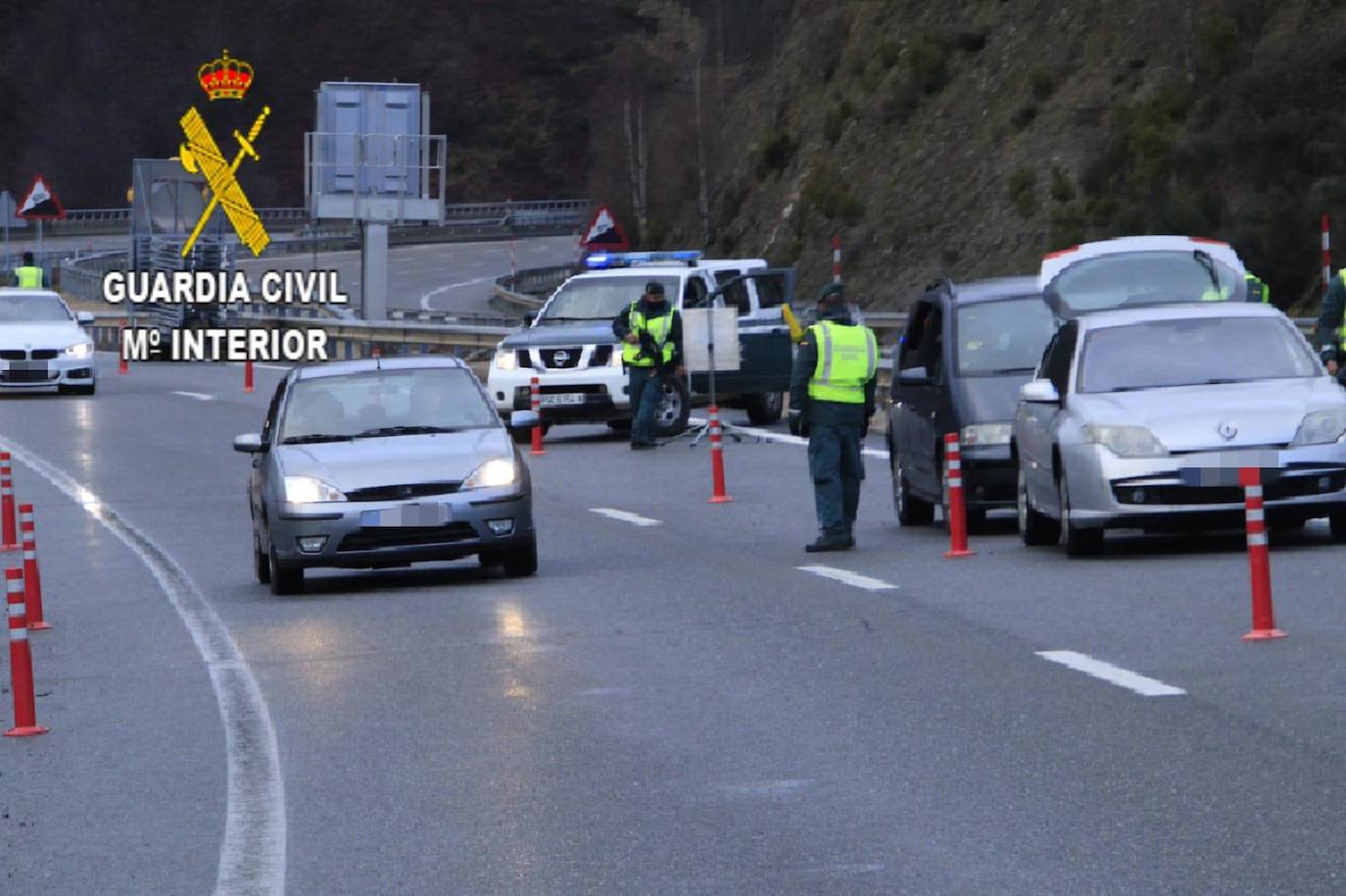 Fotos: Guardia Civil y Policía Nacional