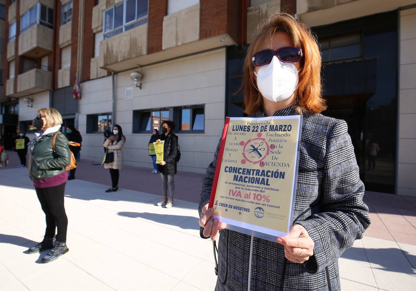 Fotos: Protesta del sector de peluquerías y estética