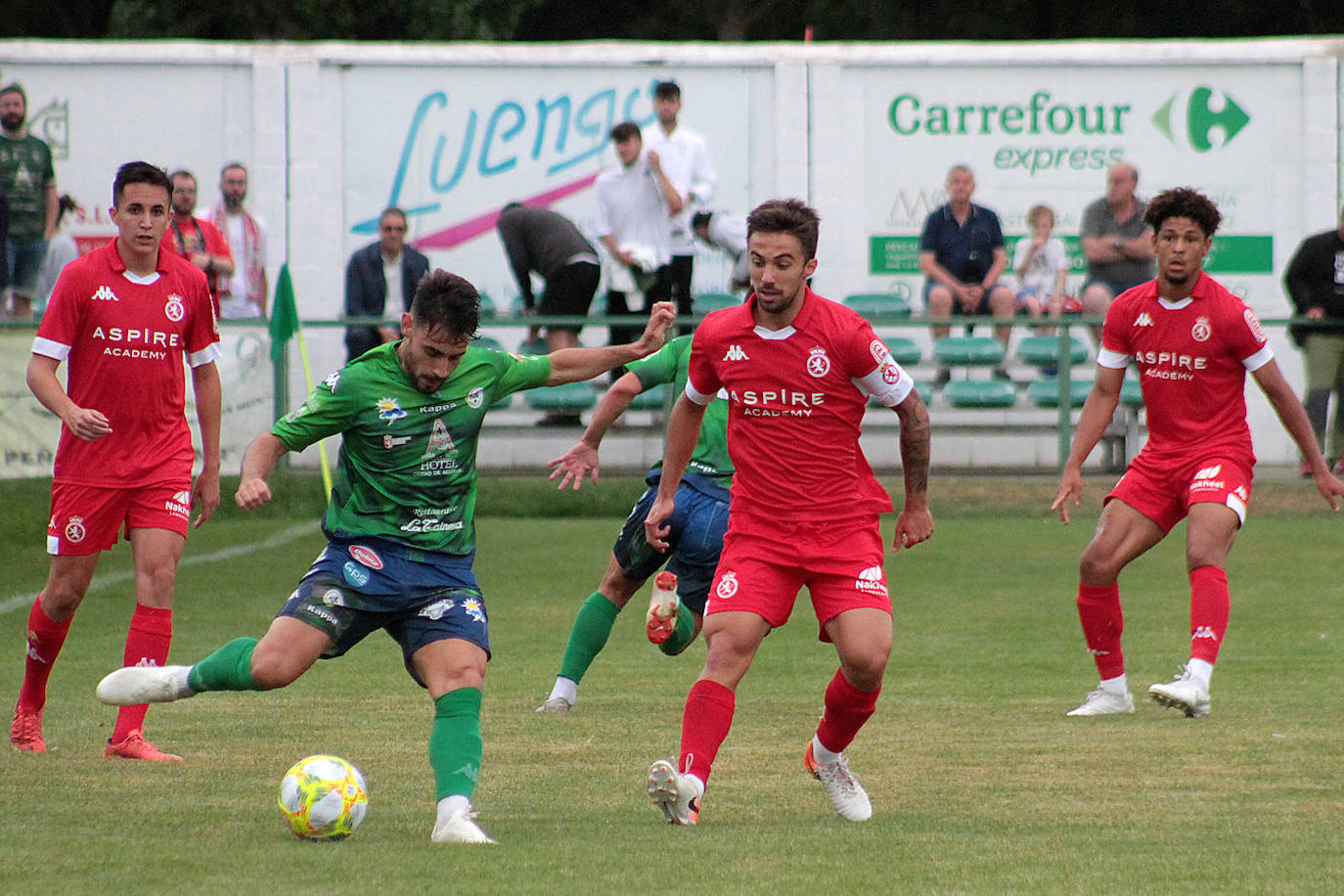 Fotos: Sergio Marcos cumple 100 partidos con la Cultural