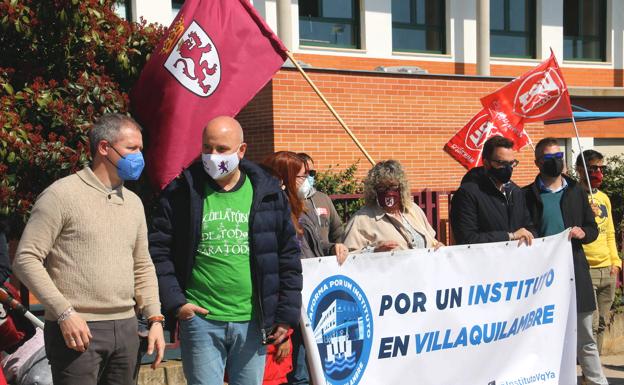 Algunos de los concentrados por la Plataforma.