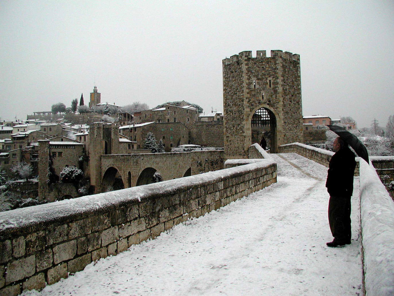 18. Besalú (Gerona), con 39.200 búsquedas mensuales