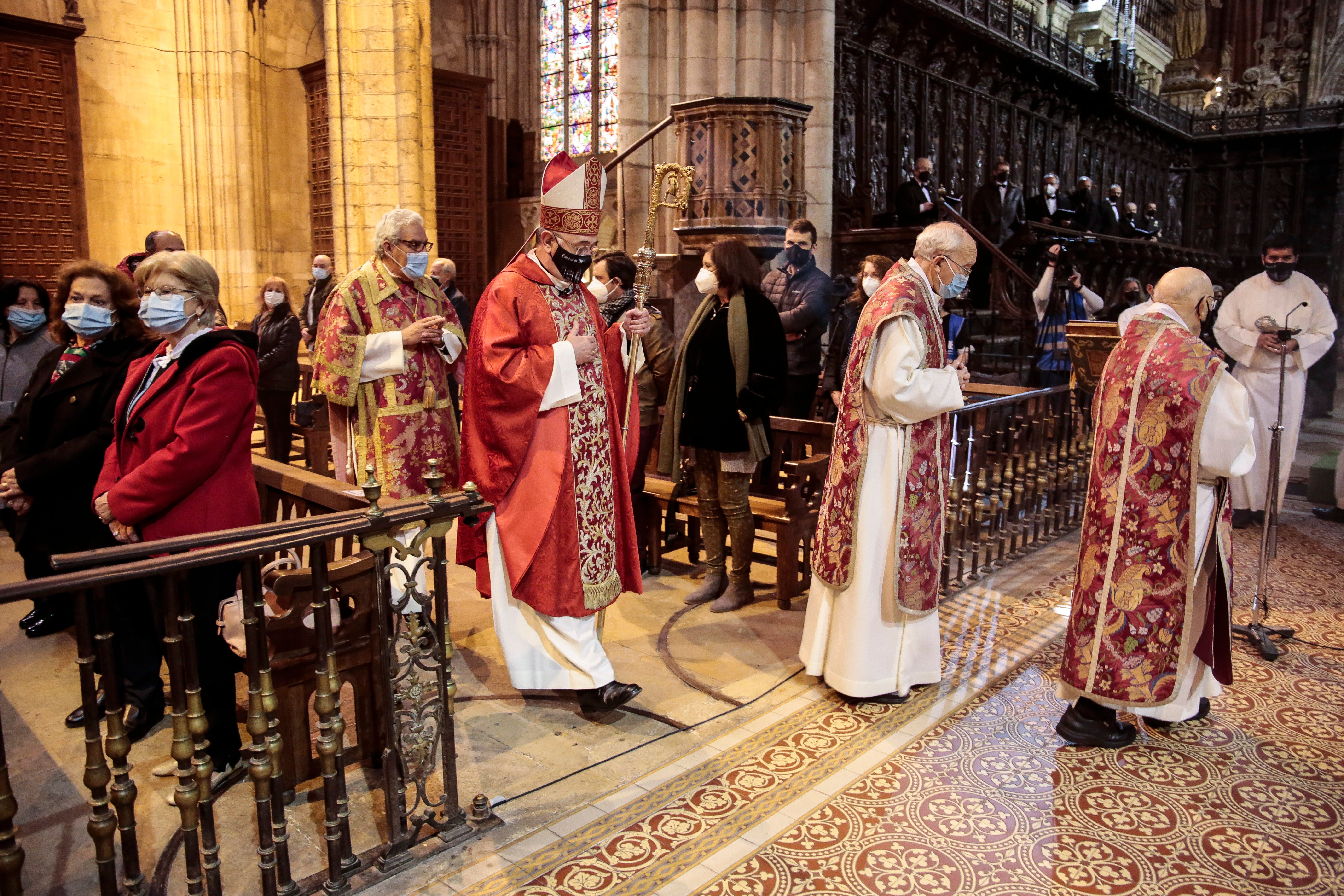 Fotos: Misa estacional del Domingo de Ramos en León