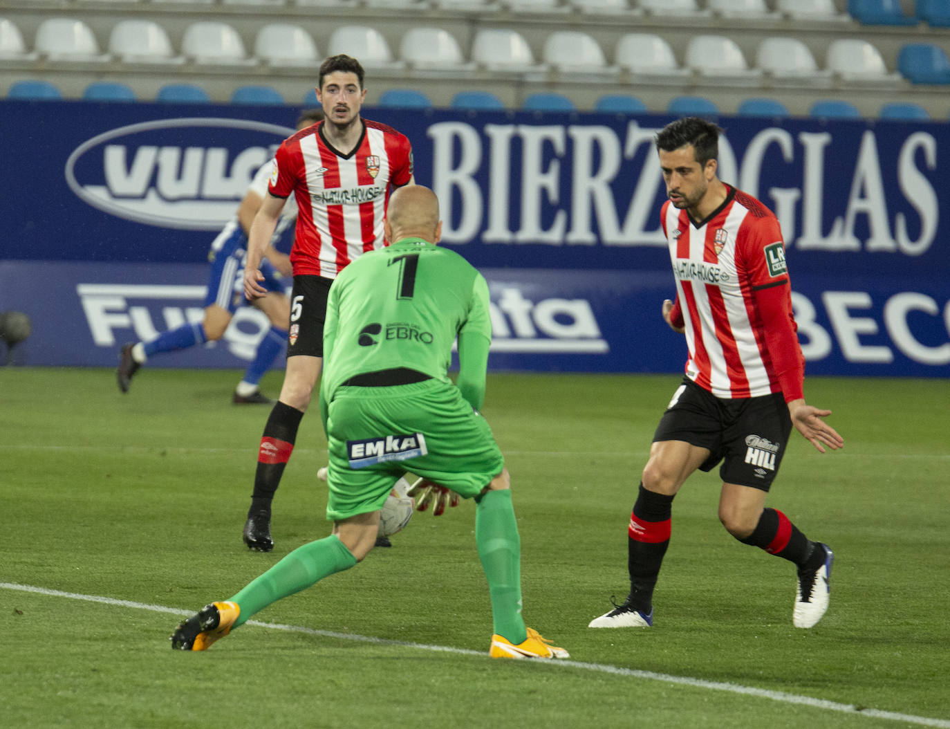 Fotos: Las imágenes del Deportiva-Logroñés