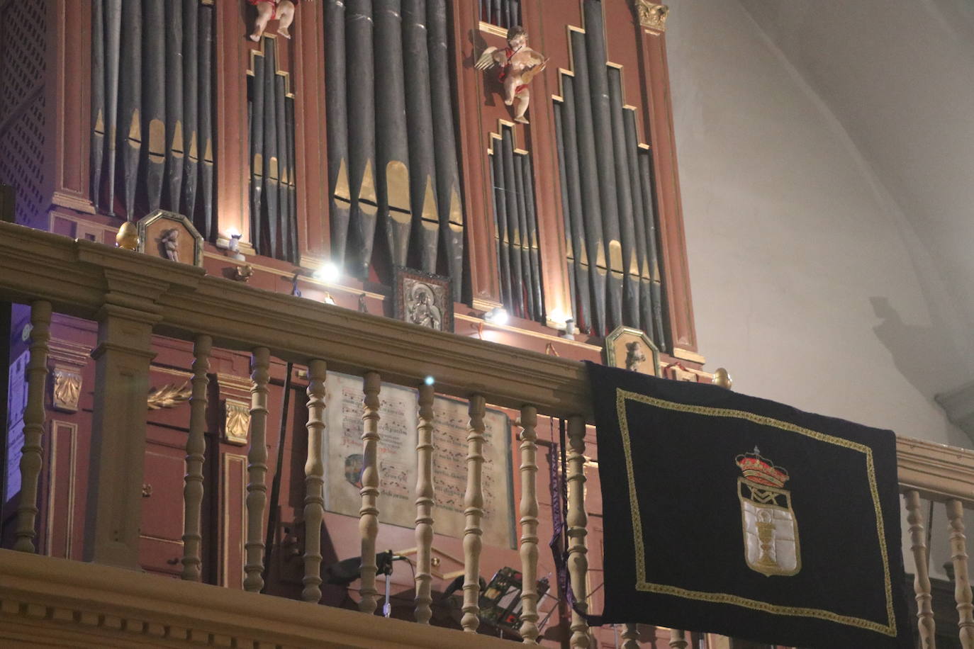 La iglesia acoge un acto solemne para conmemorar la Procesión de la Virgen de la Amargura.