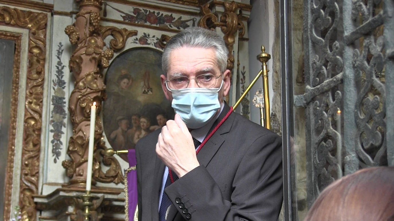 Fotos: Ofrenda floral al Cristo de San Martín
