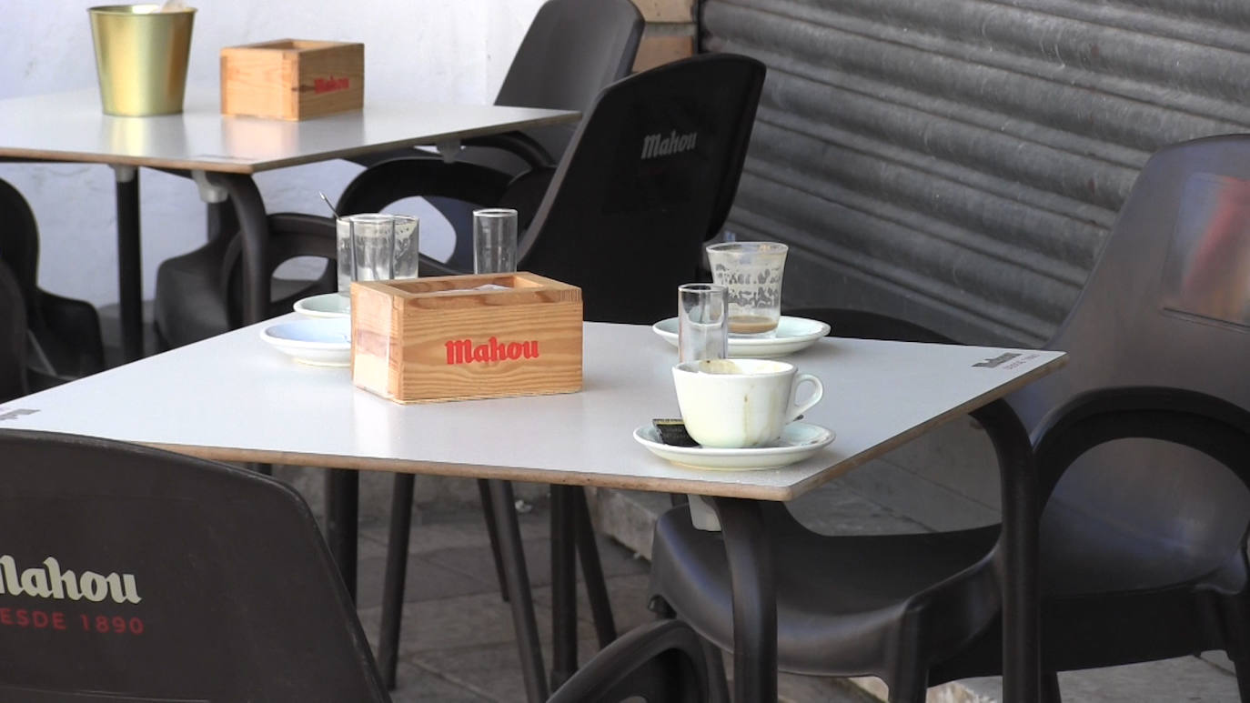 Terraza de un bar de La Pola de Gordón.