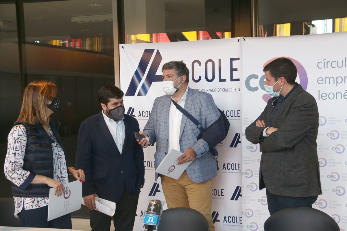 Presentación en el Palacio de Exposiciones de ACOLE