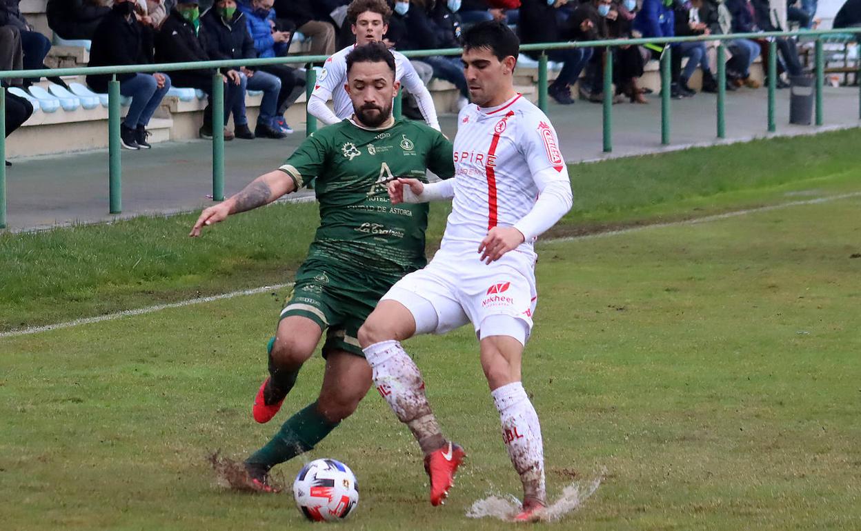 Imagen del derbi entre Atlético Astorga y Júpiter.