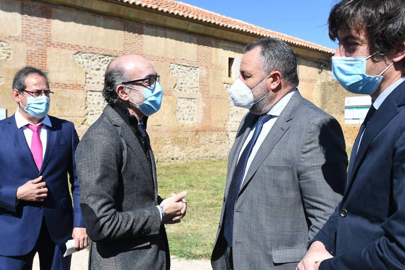 Vissita a las obras realizadas en la Panera del Monasterio de Sandoval. 