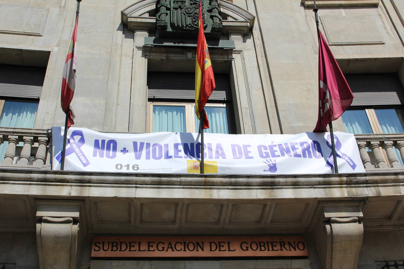 Galería. Minuto de silencio en recuerdo de Paula.