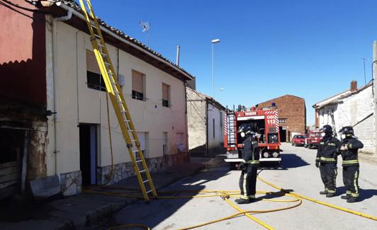 Intervención en un incendio en Moral del Condado.