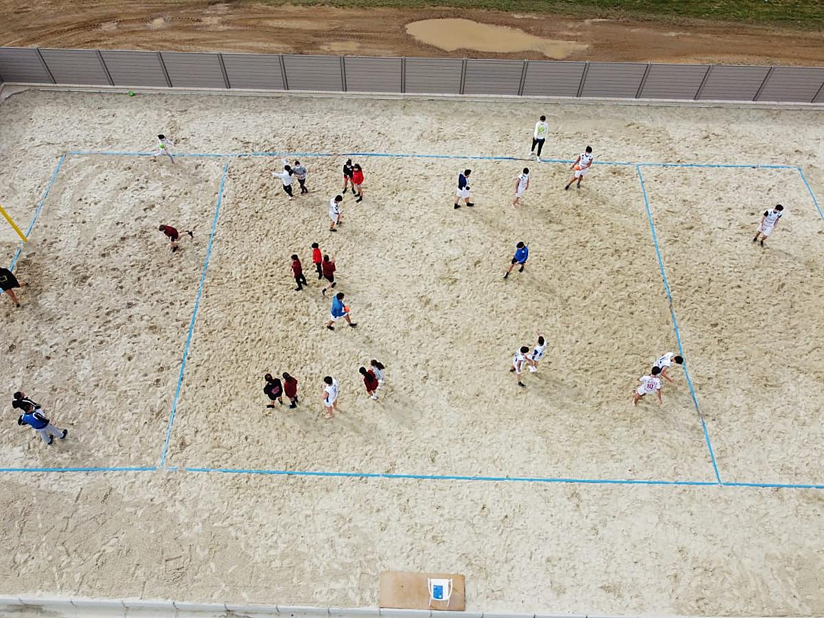 Más de 60 niños disfrutan de esta modalidad deportiva en Mansilla de las Mulas.