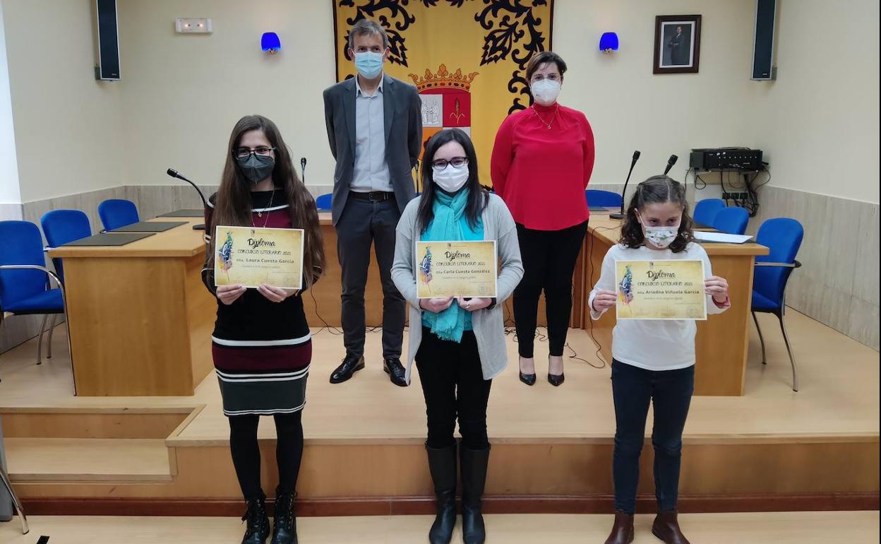 Entrega de premios en el Ayuntamiento de La Robla.