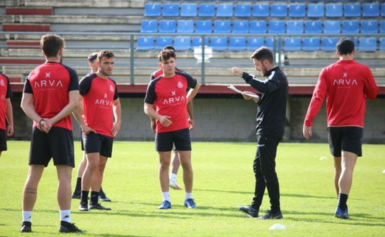 Isra Martínez, en un entrenamiento con el Júpiter.