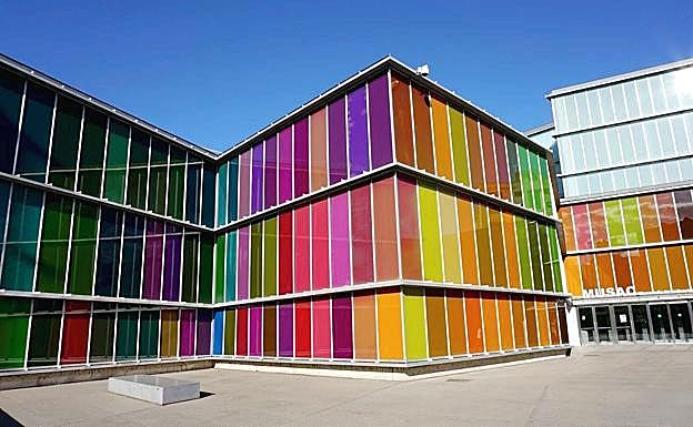 El Musac programa actividades presenciales y en línea durante el mes de mayo