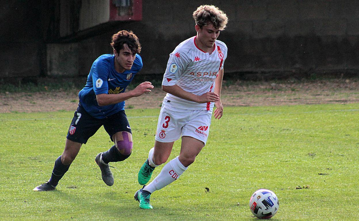 Marcos González, en un partido con el Júpiter.