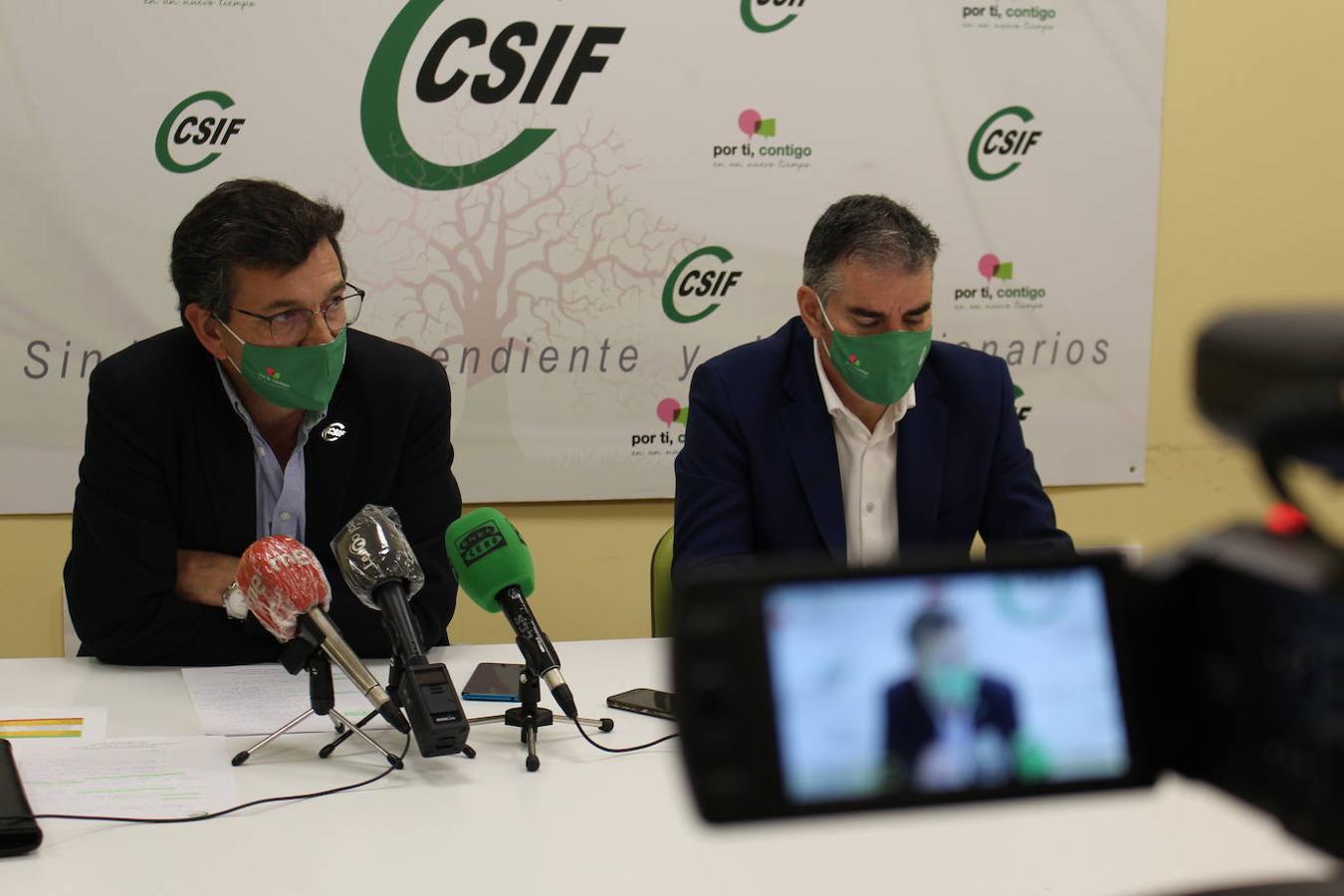 Hipólito Riesco junto a Benjamín Castro, presidentes provincial y autonómico de CSIF, respectivamente.