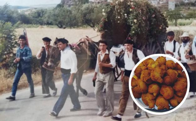 Fiesta de Santa Cruz. En la foto de detalle, periquillos, dulce típico de Fermoselle, especialmente durante el carnaval.