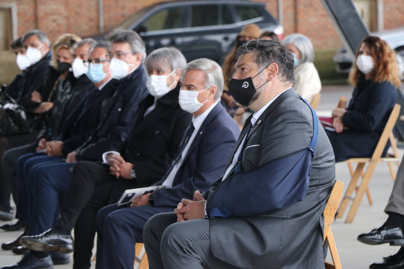 El Círculo Empresarial Leonés celebra un acto multitudinario en el que se respetaron las distancias y el uso de mascarillas.