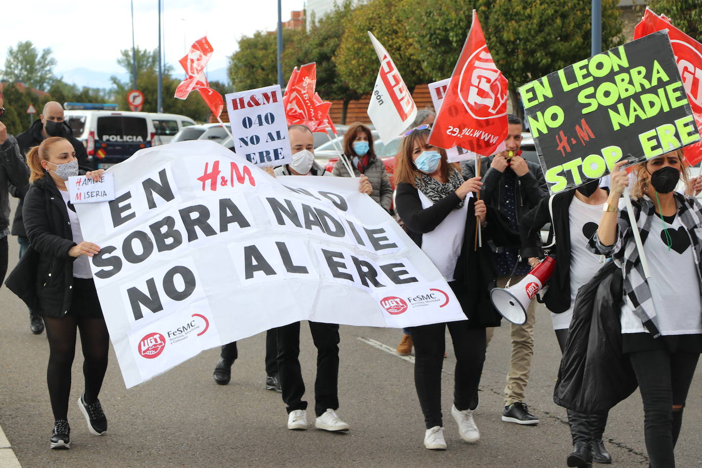 Las trabajadoras reclaman que no se precarice su empleo y se mantegan todos los puestos.