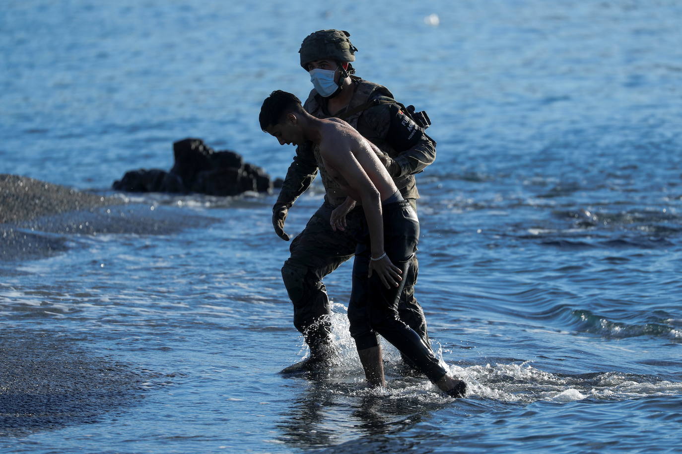 Tercer día de crisis migratoria en la frontera entre Ceuta y Marruecos