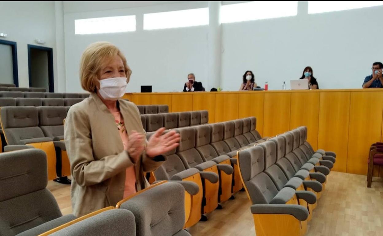 Presen Alonso, en un acto celebrado en el pleno de San Andrés.