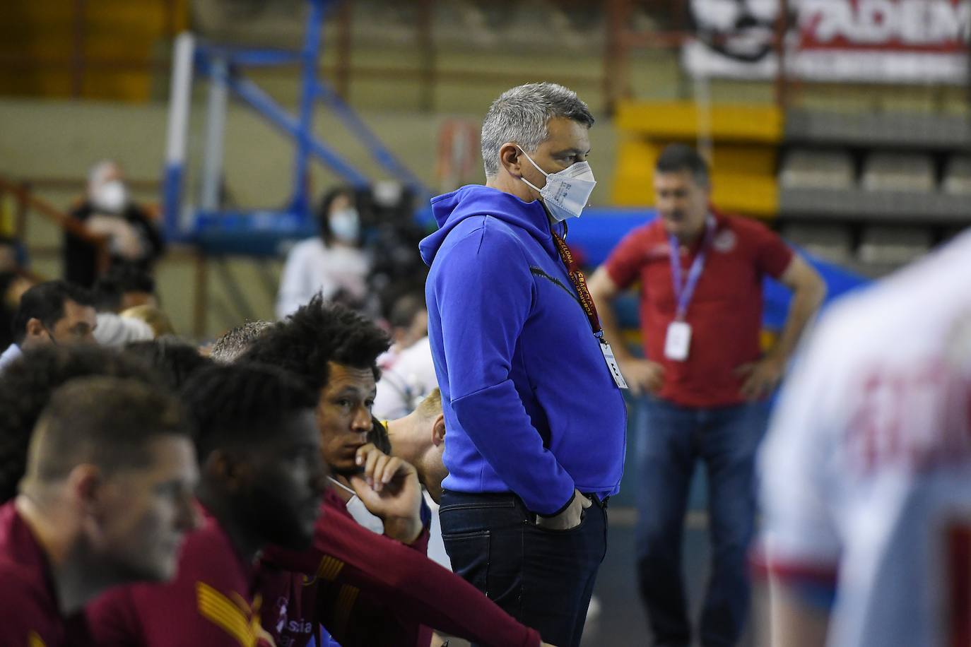 El conjunto leonés no pudo con el todopoderoso equipo blaugrana.