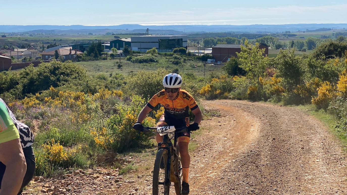 La Transonarriba ha convertido el municipio en el centro neurálgico del ciclismo de montaña en la provincia de León.