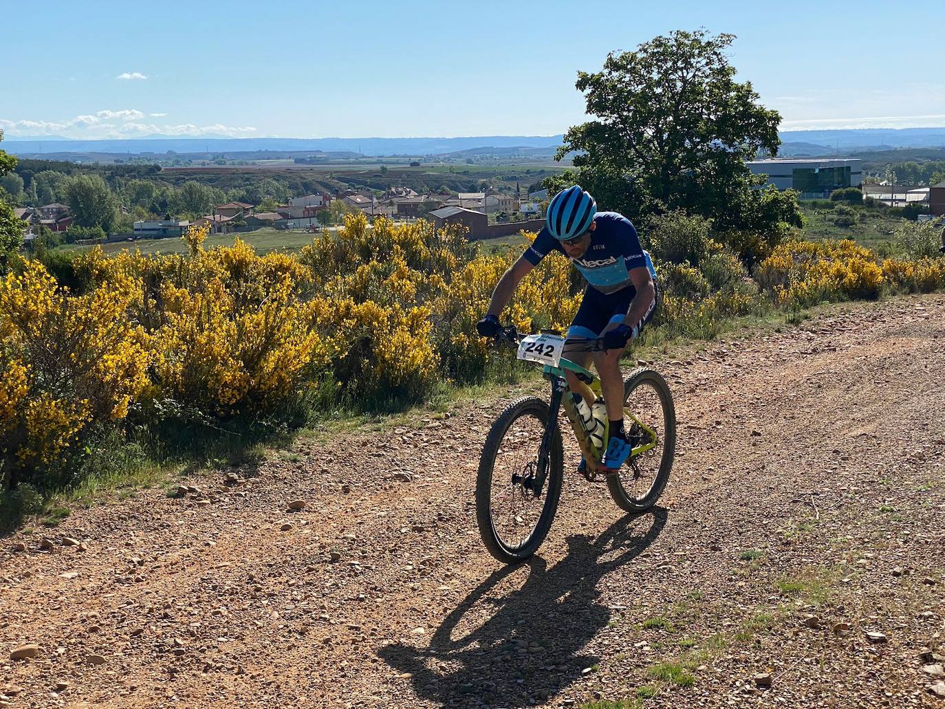 La Transonarriba ha convertido el municipio en el centro neurálgico del ciclismo de montaña en la provincia de León.