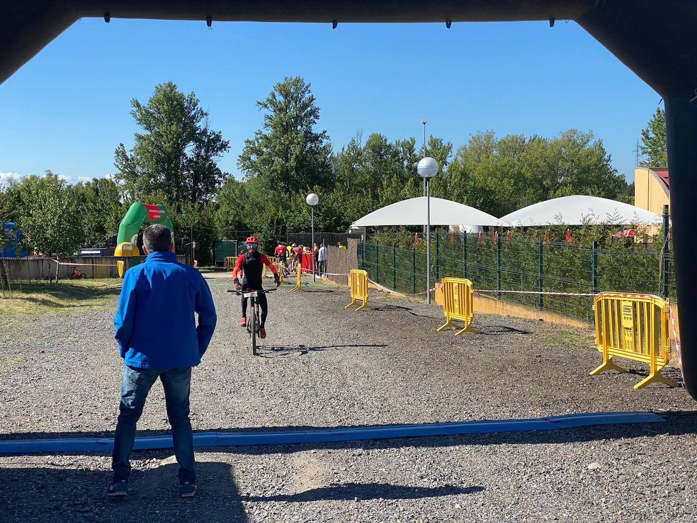 La Transonarriba ha convertido el municipio en el centro neurálgico del ciclismo de montaña en la provincia de León.