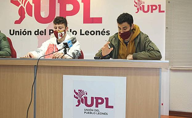 Galería. Las Juventudes de UPL, «en primera fila» del leonesismo.